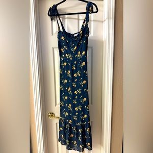 Reformation Nikita Dress, size 6, parma. Navy blue with orange flowers print